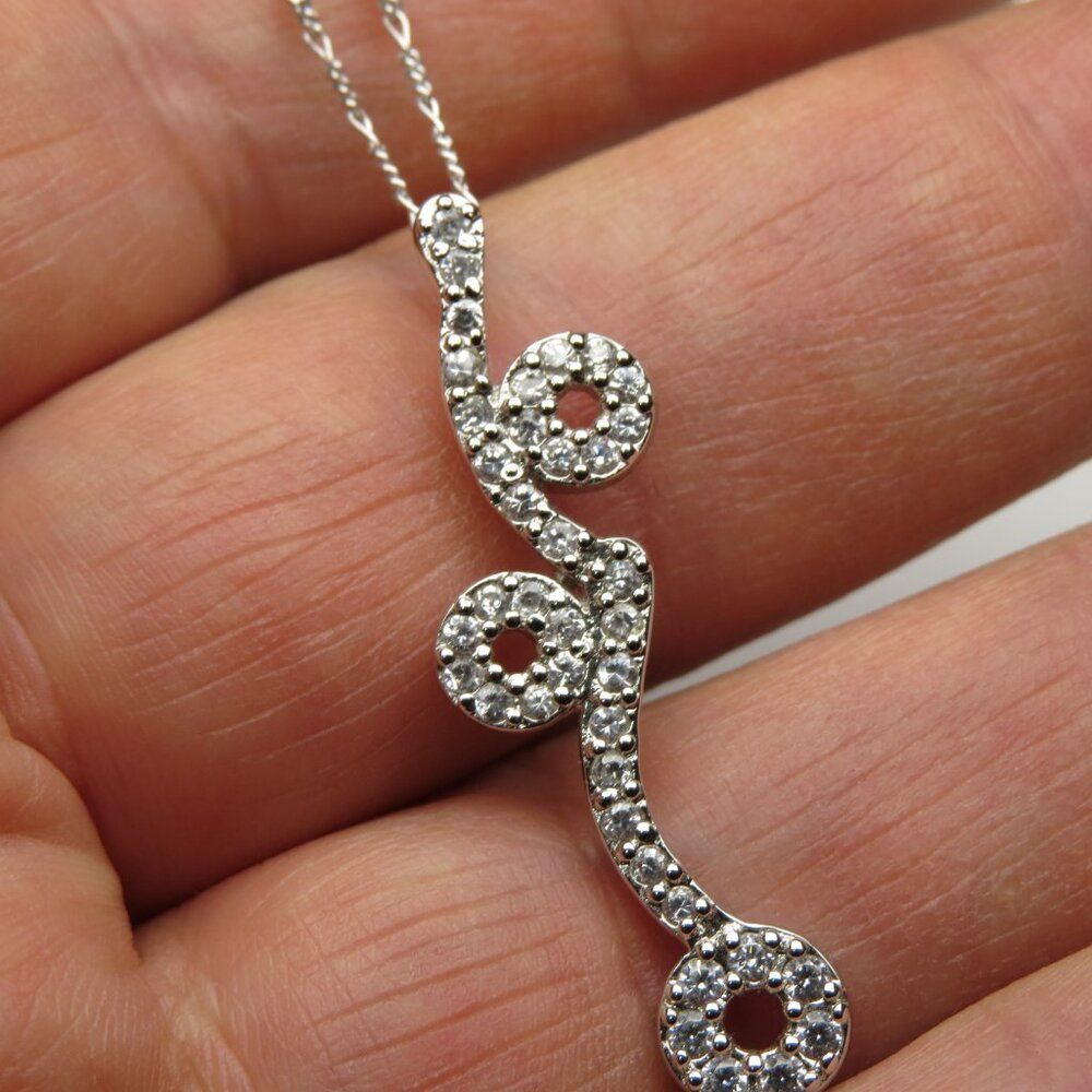 Sterling Silver Pendant & Necklace - Picture 2 of 3